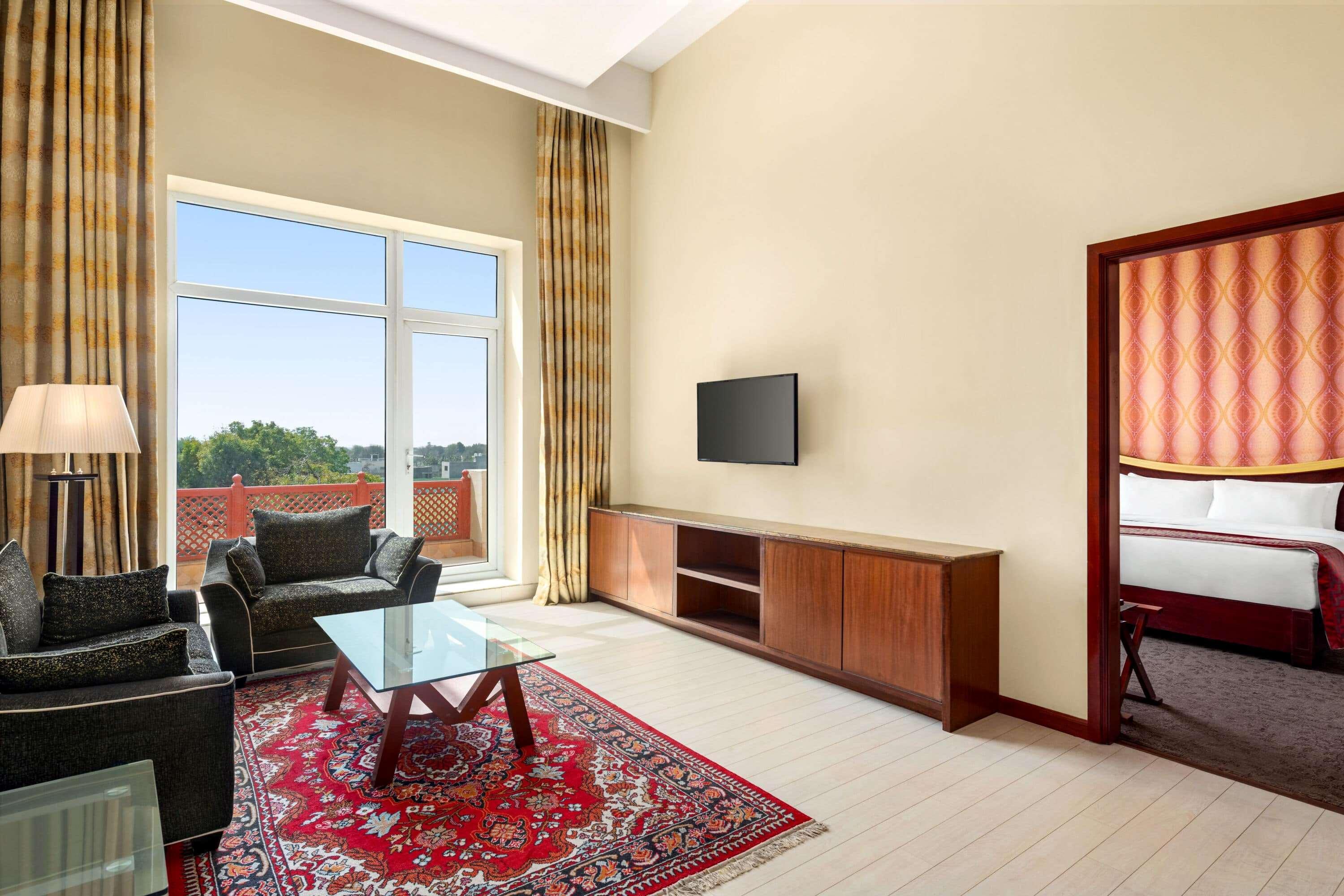 Отель Ramada By Wyndham Jaipur Jaisinghpura Экстерьер фото